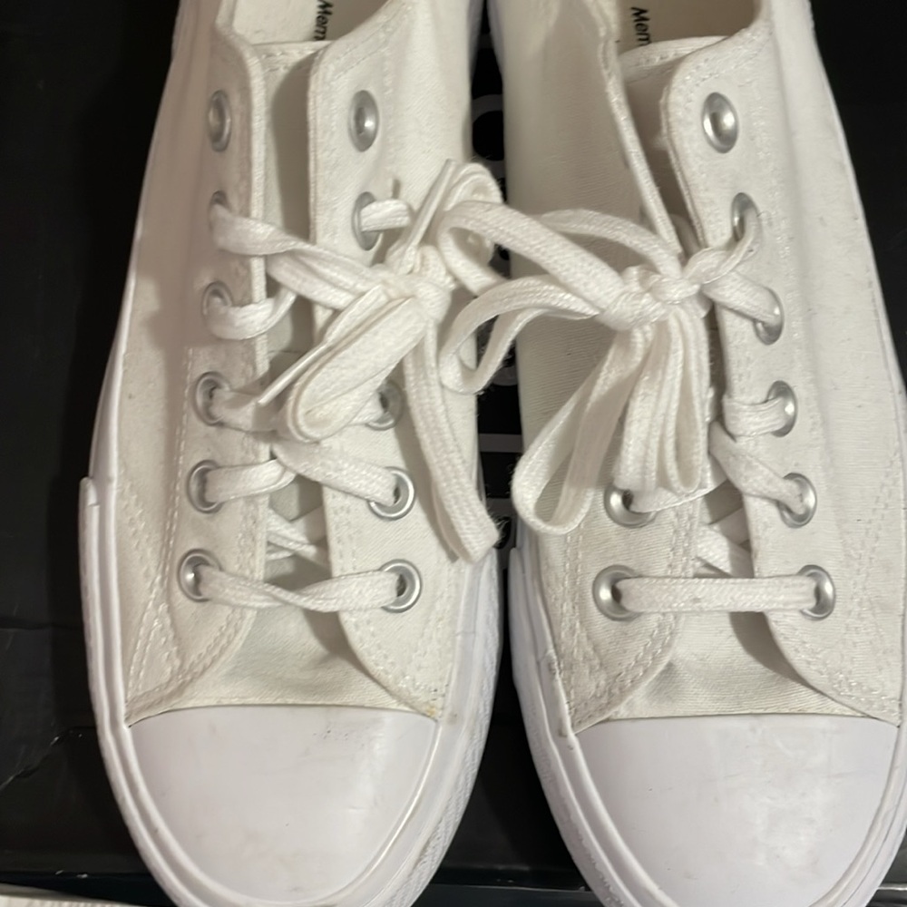 Time and true white/cream platform sneakers. Size 10 - Picture 3 of 6
